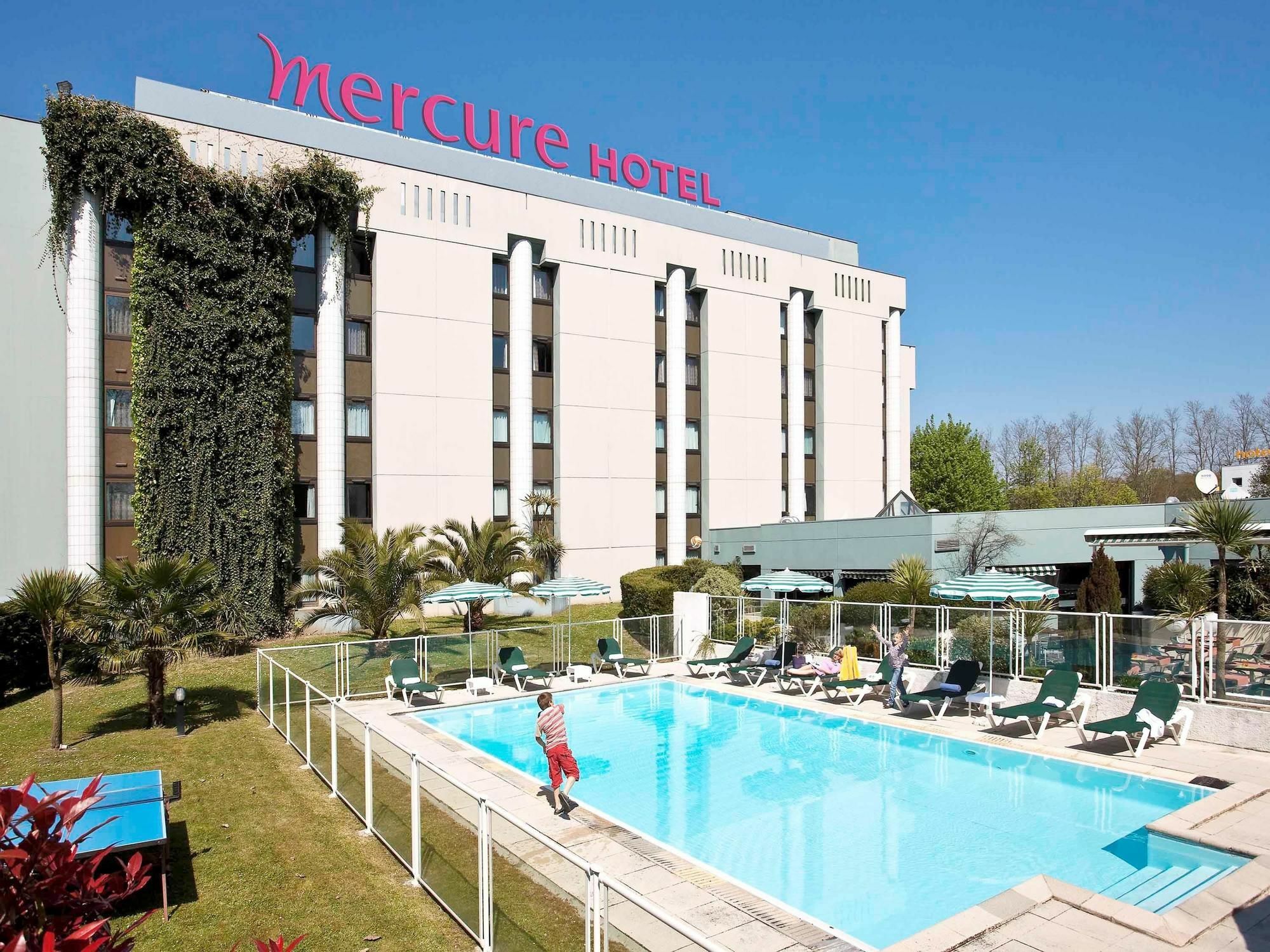 Mercure Pau Palais Des Sports Dış mekan fotoğraf